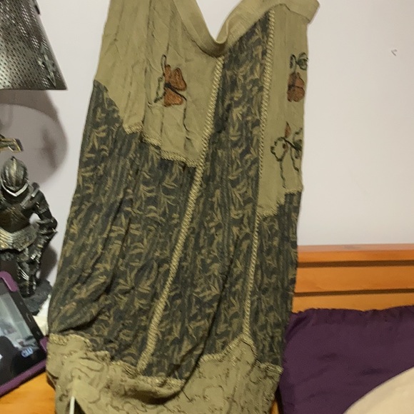 VINTAGE SKIRT & Vest - Picture 2 of 9